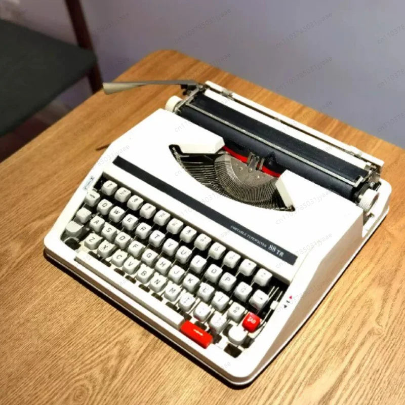 Vintage English Mechanical Typewriter — Retro Functional Literary Gift