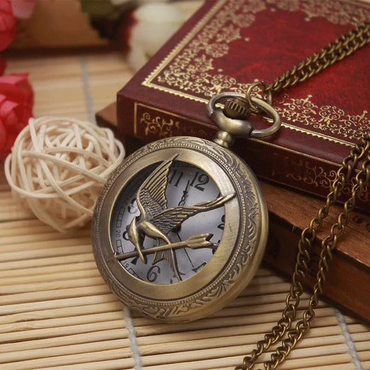 Antique Bronze Pocket Watch Necklace – Unisex Quartz Pendant Chain Timepiece