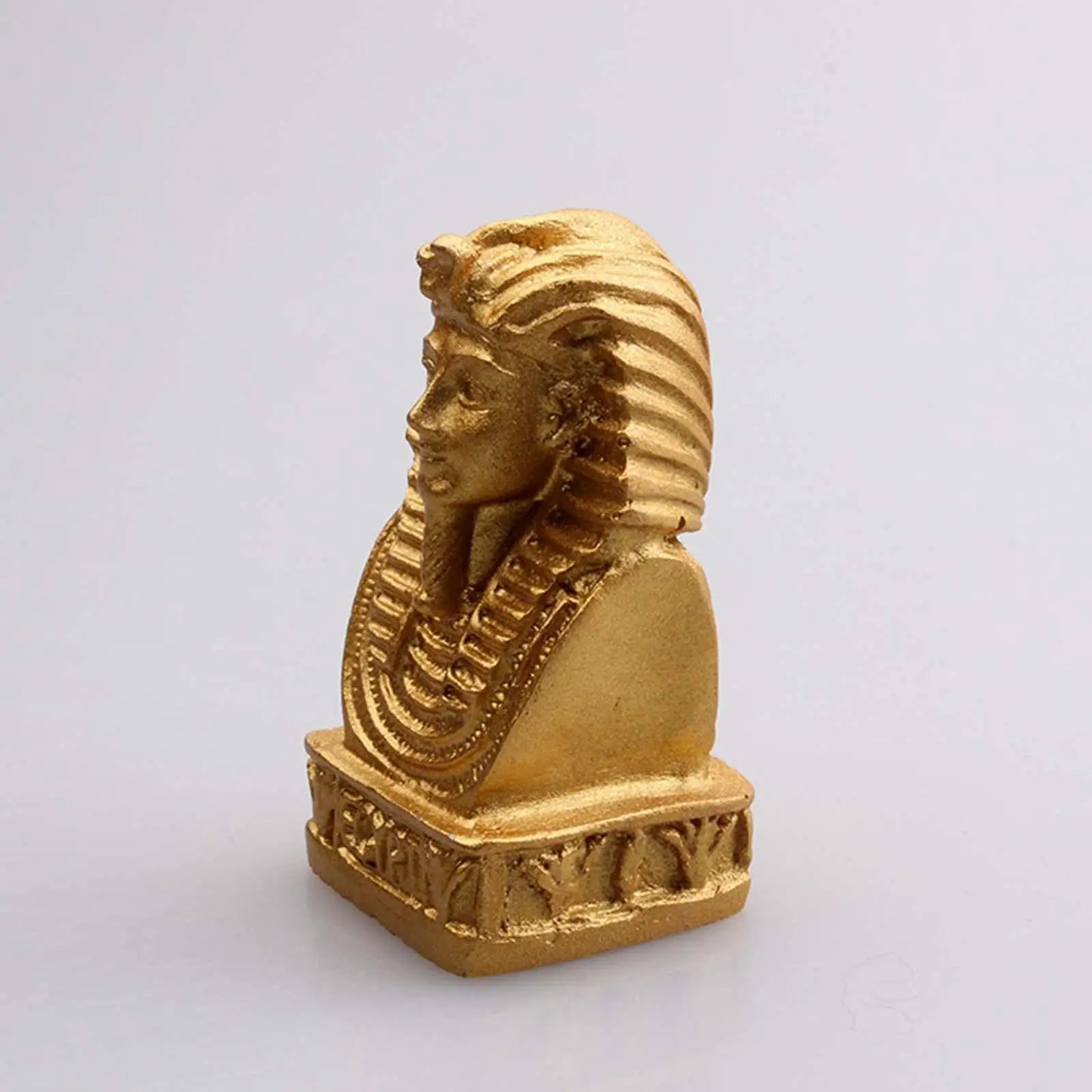 Ancient Egypt Queen Figurine – Resin Sculpture for Home & Office Decor