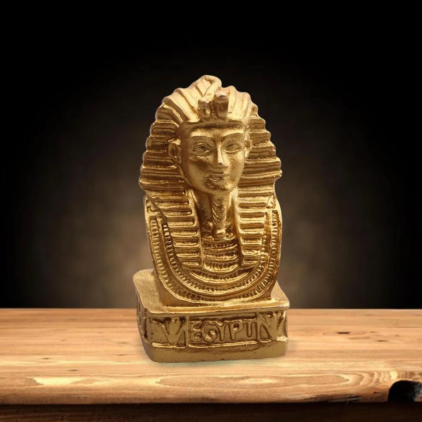 Ancient Egypt Queen Figurine – Resin Sculpture for Home & Office Decor
