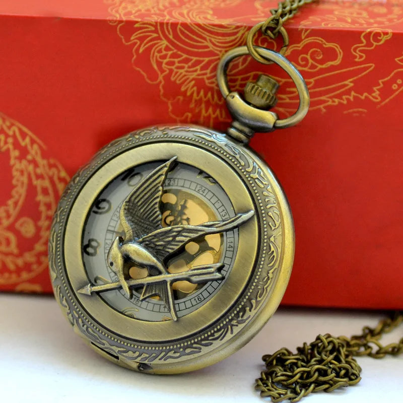 Antique Bronze Pocket Watch Necklace – Unisex Quartz Pendant Chain Timepiece